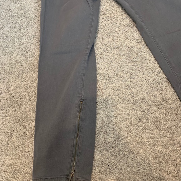 Grey GAP Jeggings with Zipper Ankle - Picture 2 of 6